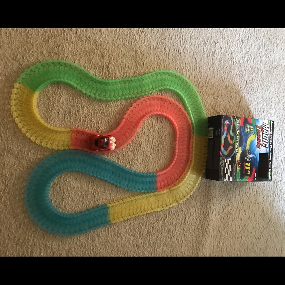 Magic Track Car